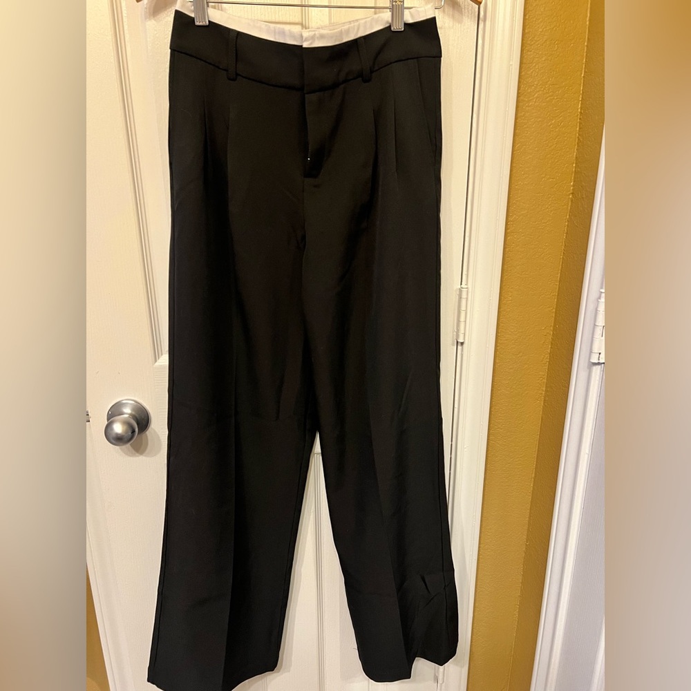 No Boundaries Black Wide-Leg Trousers With White Trim, size XS
